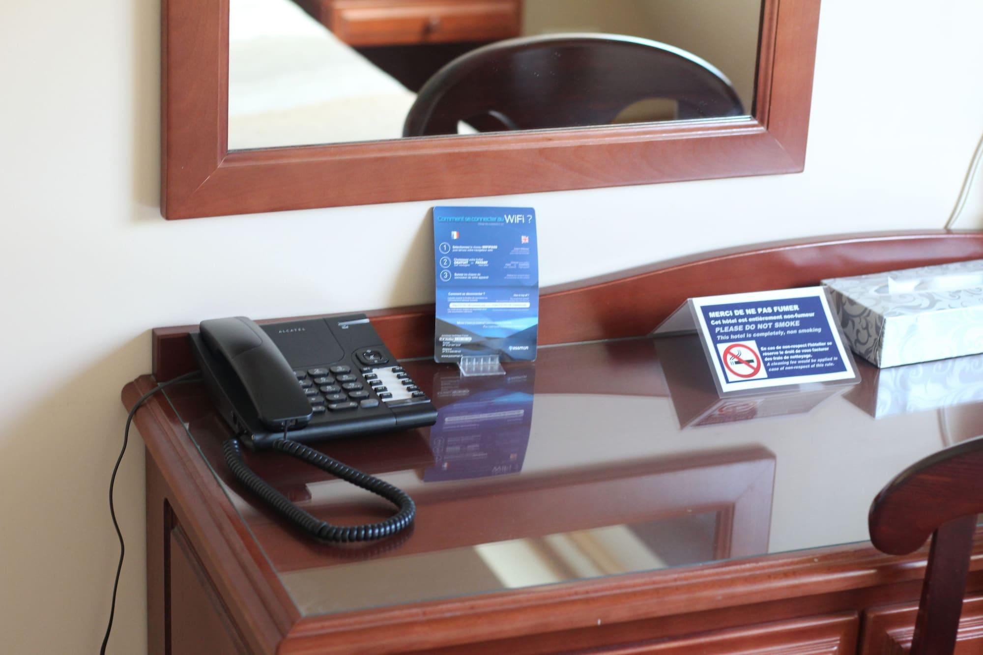 Cosmotel Hotel ปารีส ภายนอก รูปภาพ