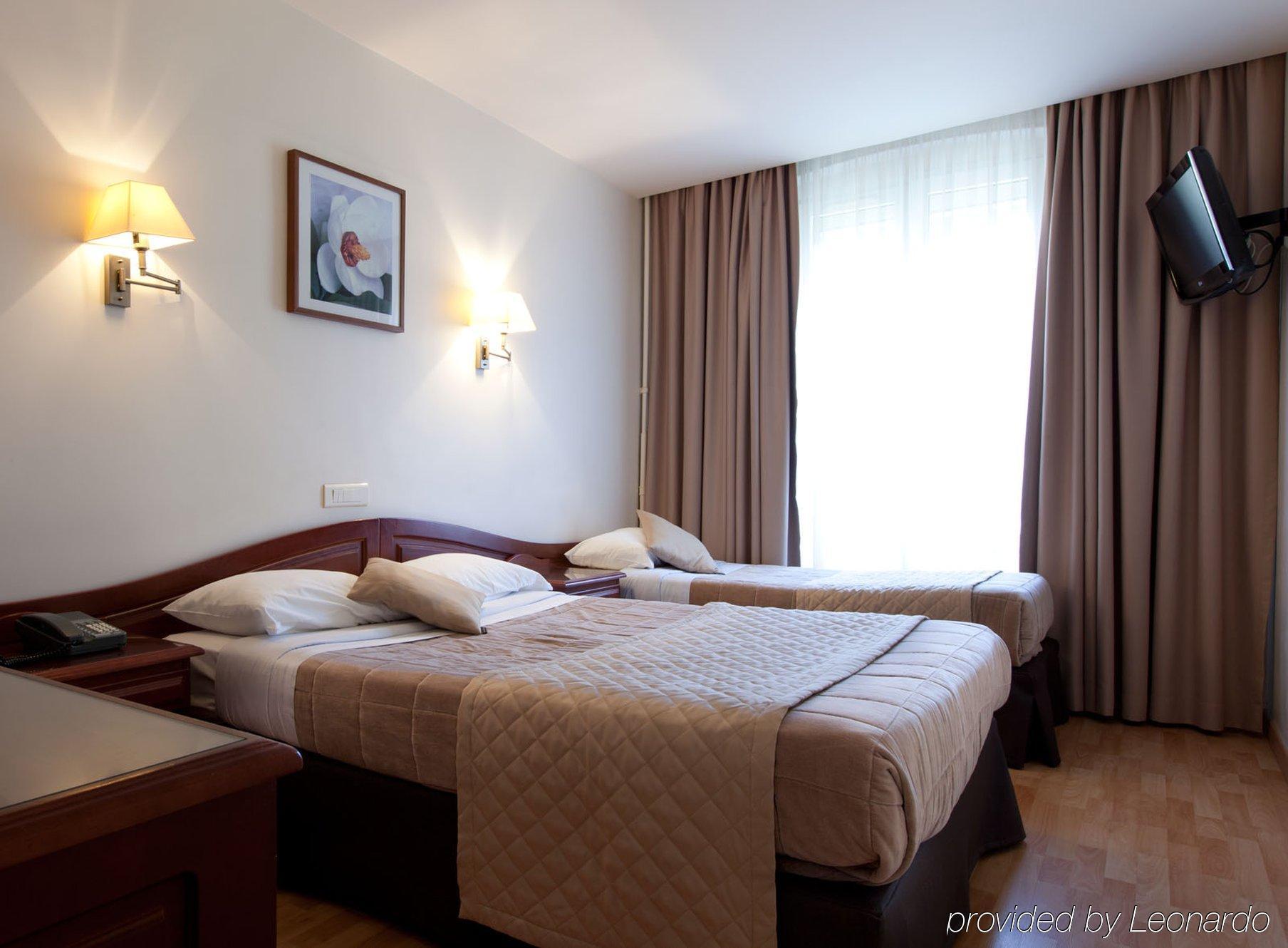 Cosmotel Hotel ปารีส ภายนอก รูปภาพ