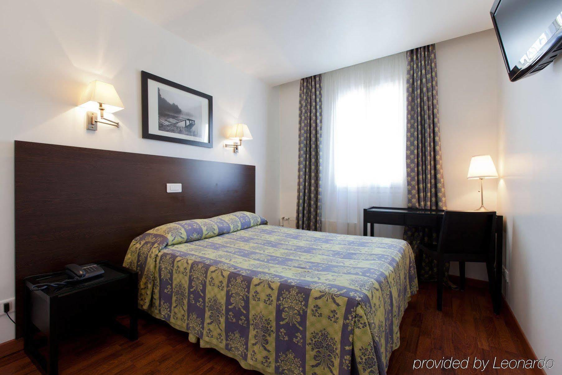 Cosmotel Hotel ปารีส ภายนอก รูปภาพ